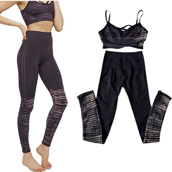 EUC Free People SET Washed Barely There Bra + Legging Black Tie Dye Striped XS/S - Picture 1 of 16